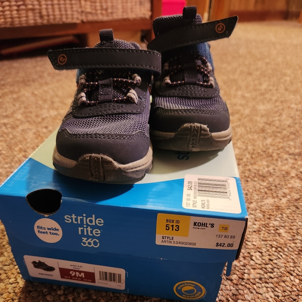 Stride rite toddler 9 shoes